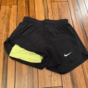 Nike women’s running shorts